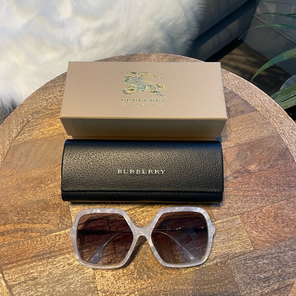 Isabella Burberry Sunglasses